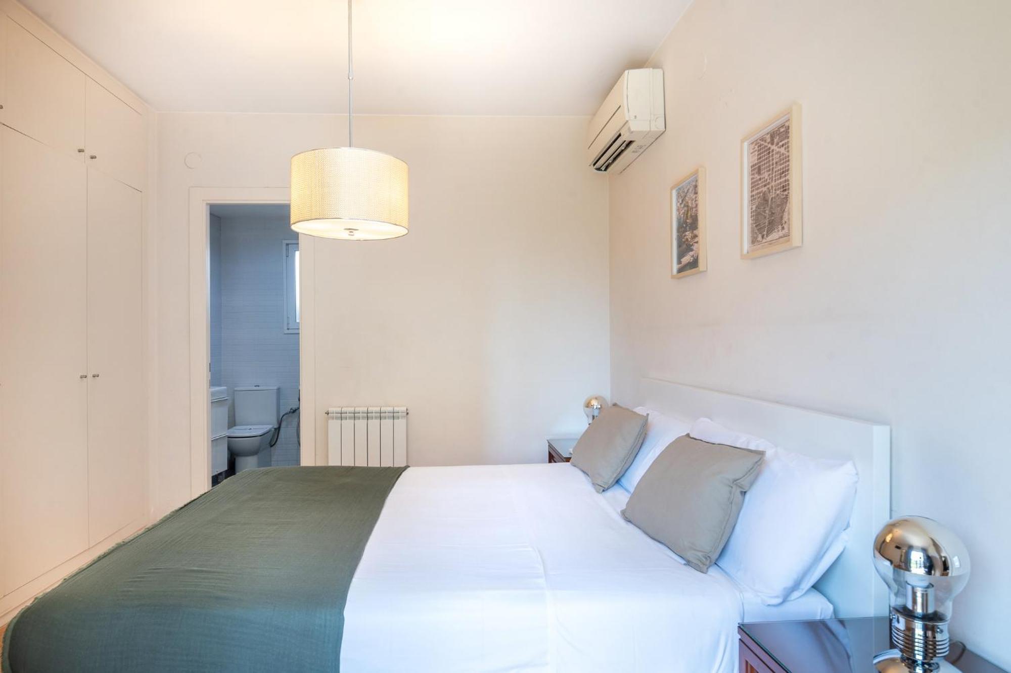 Apartamento R&B Muntaner Barcelona Exterior foto