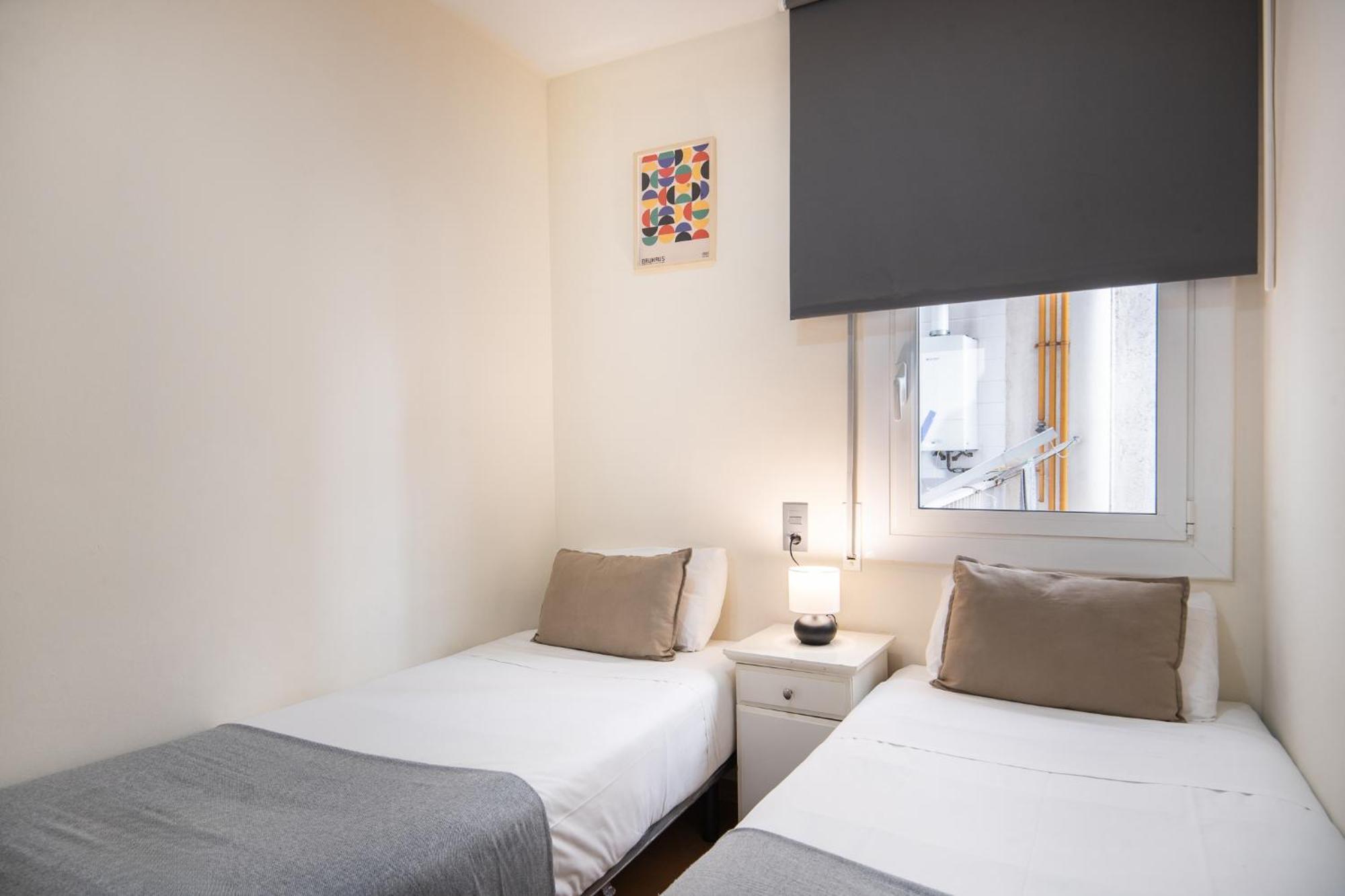 Apartamento R&B Muntaner Barcelona Exterior foto